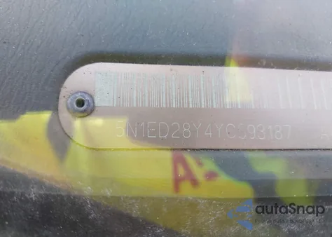 2000 Nissan Xterra Se/Xe z USA, uszkodzony, nr VIN 5N1ED28Y4YC593187